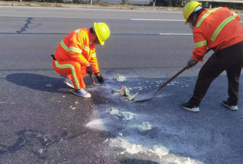 本溪公路下沉注浆加固